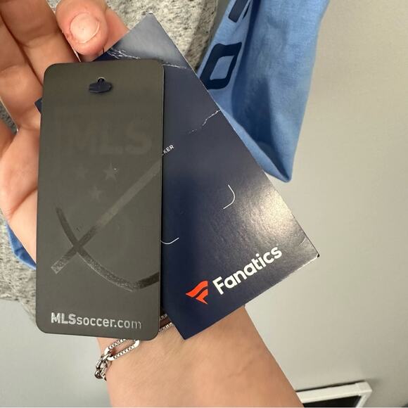 New York City FC deflection raglan pullover hoodie size large NWT fanatics - Picture 6 of 10